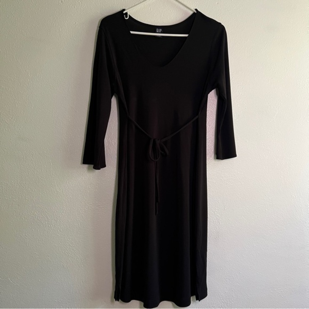 GAP black, long-sleeved dress with waist sash. Sz S. Preowned. Like new.